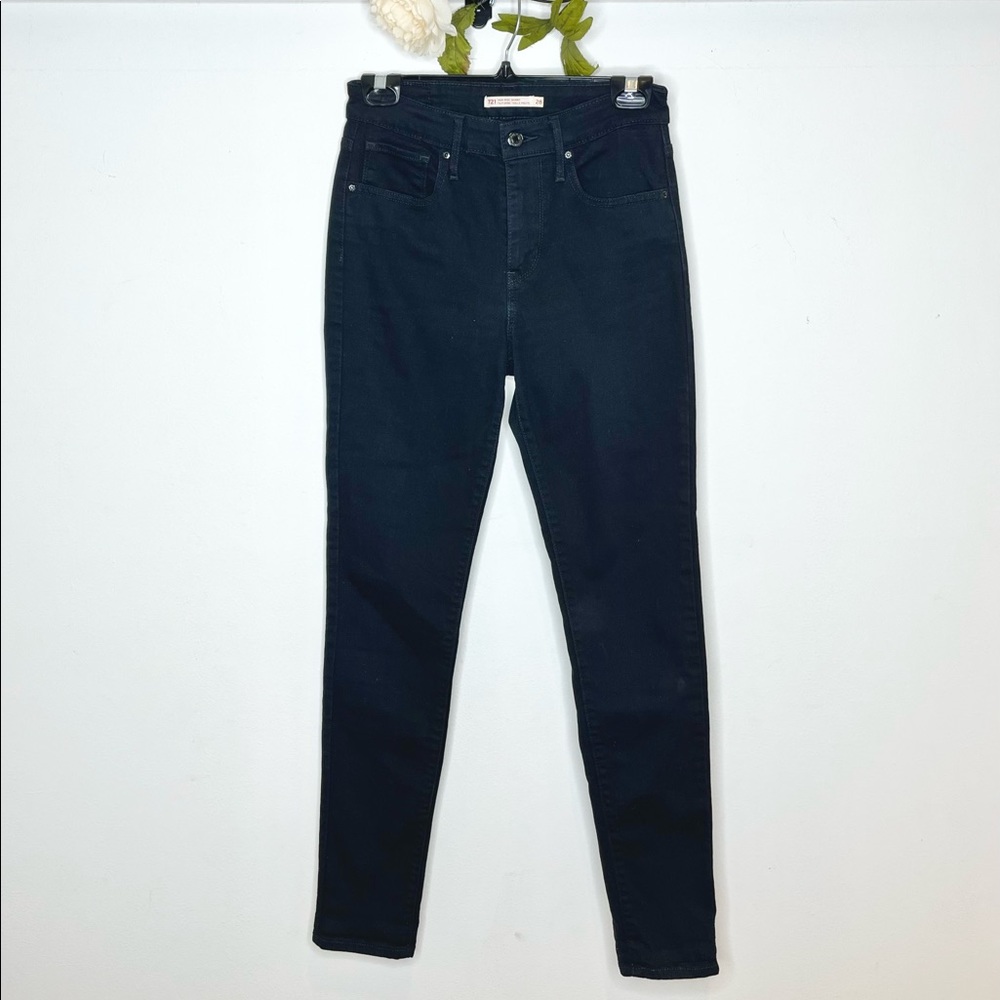 Levi’s High Rise Skinny Jeans - Picture 5 of 13